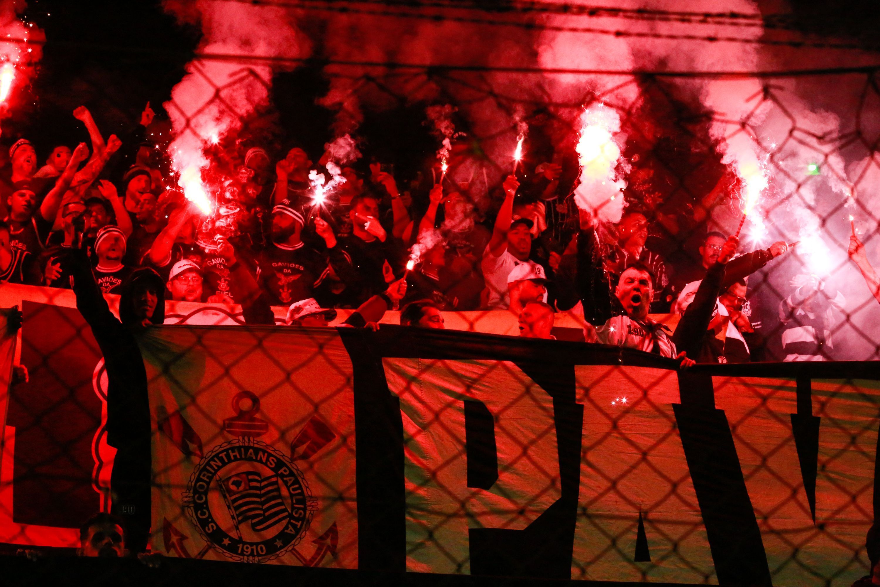 Juventude e Corinthians são denunciados pelo STJD; multas podem chegar a R$100 mil