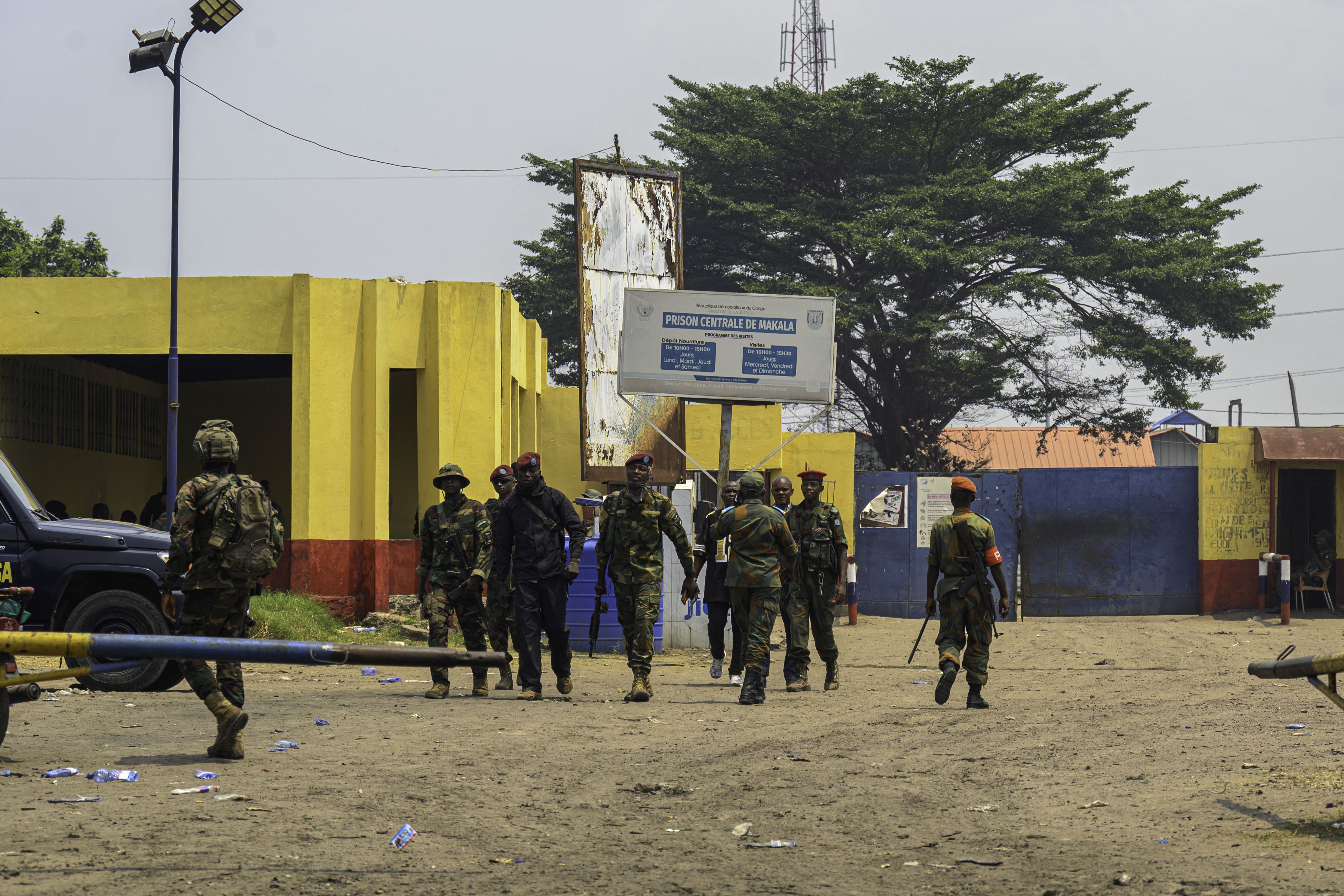 Mais de 120 pessoas morrem em tentativa de fuga de presídio superlotado no Congo; entenda