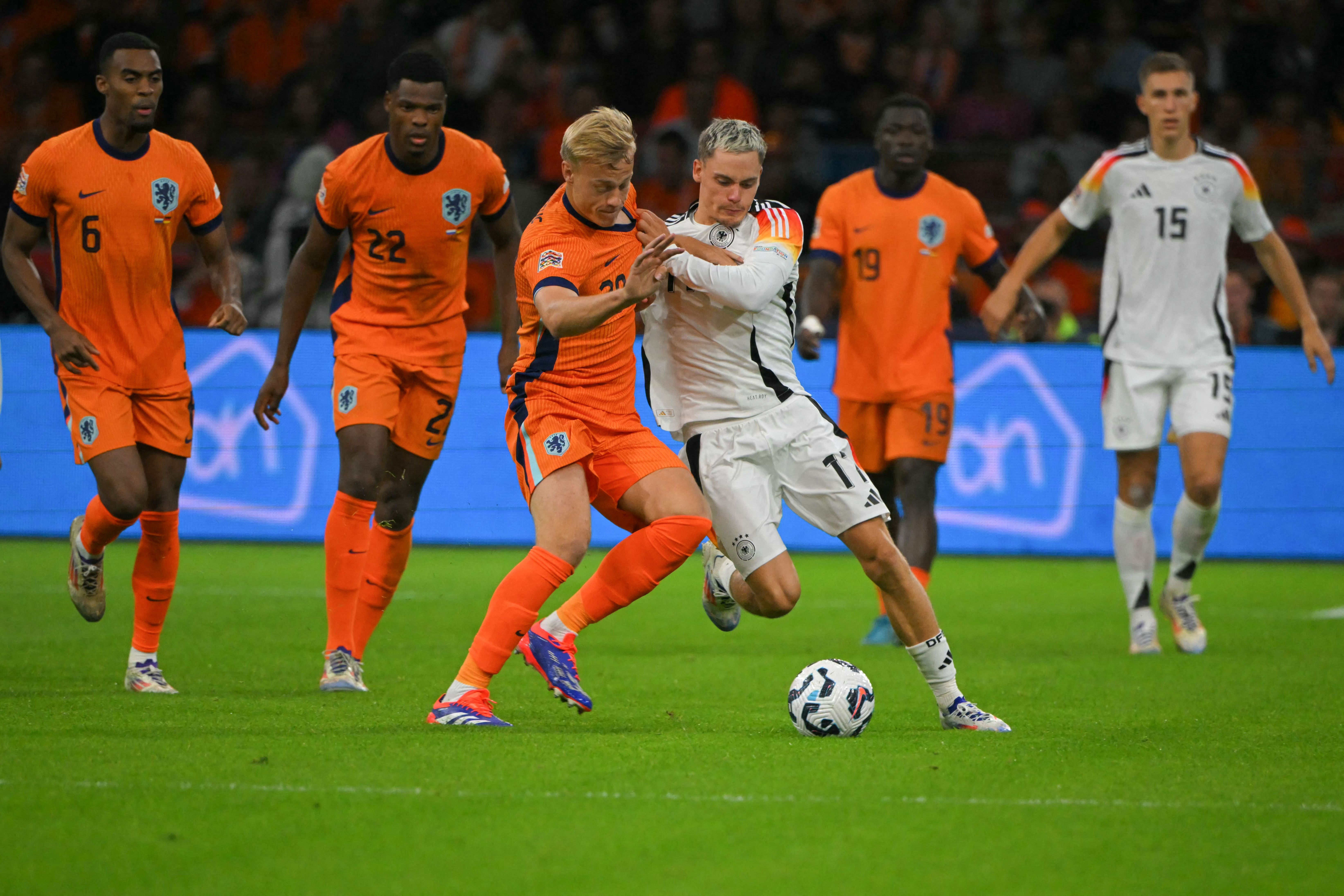 Em jogo eletrizante, Holanda e Alemanha empatam pela Liga das Nações