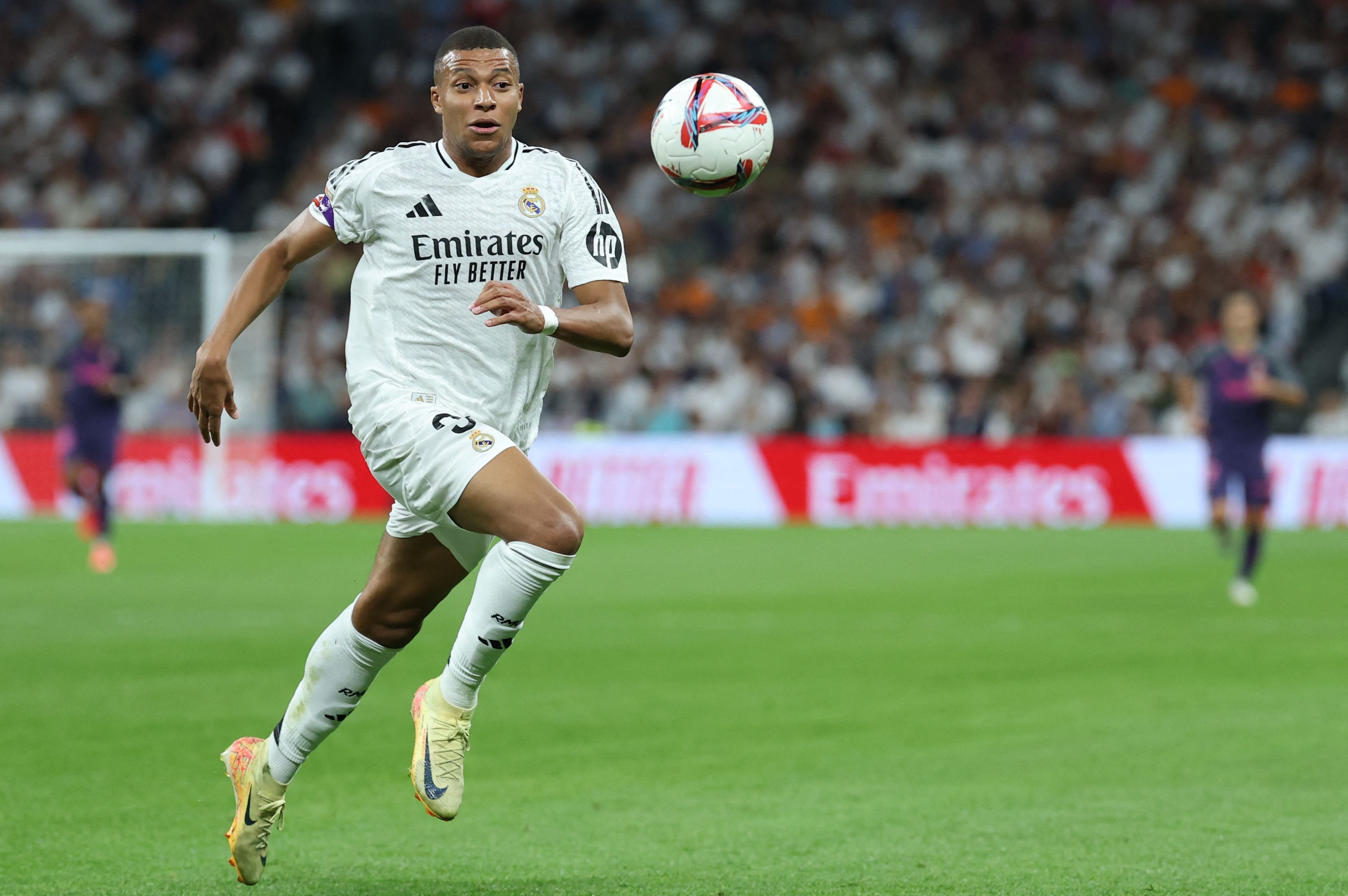 PSG apresenta novo recurso para não pagar valor milionário a Mbappé