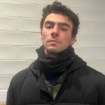 No tribunal, Luigi Mangione se diz inocente de assassinato de CEO como ato terrorista