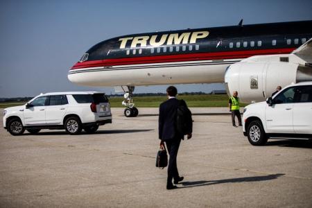 Trump pode receber homenagem em aeroporto internacional no estado da Flórida