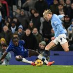 Chelsea sofre virada para o City e perde chance de entrar no G4 da Premier League
