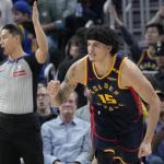 Brasileiro da NBA 'entorta' lenda e faz cesta impressionante; confira o lance