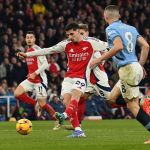 Arsenal goleia City, vence na Premier League e encurta a distância para o Liverpool