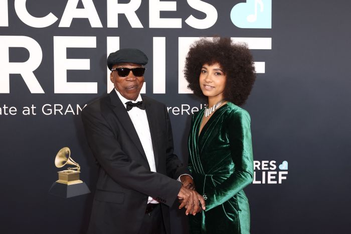 Milton Nascimento e Esperanza Spalding no tapete vermelho do Grammy
