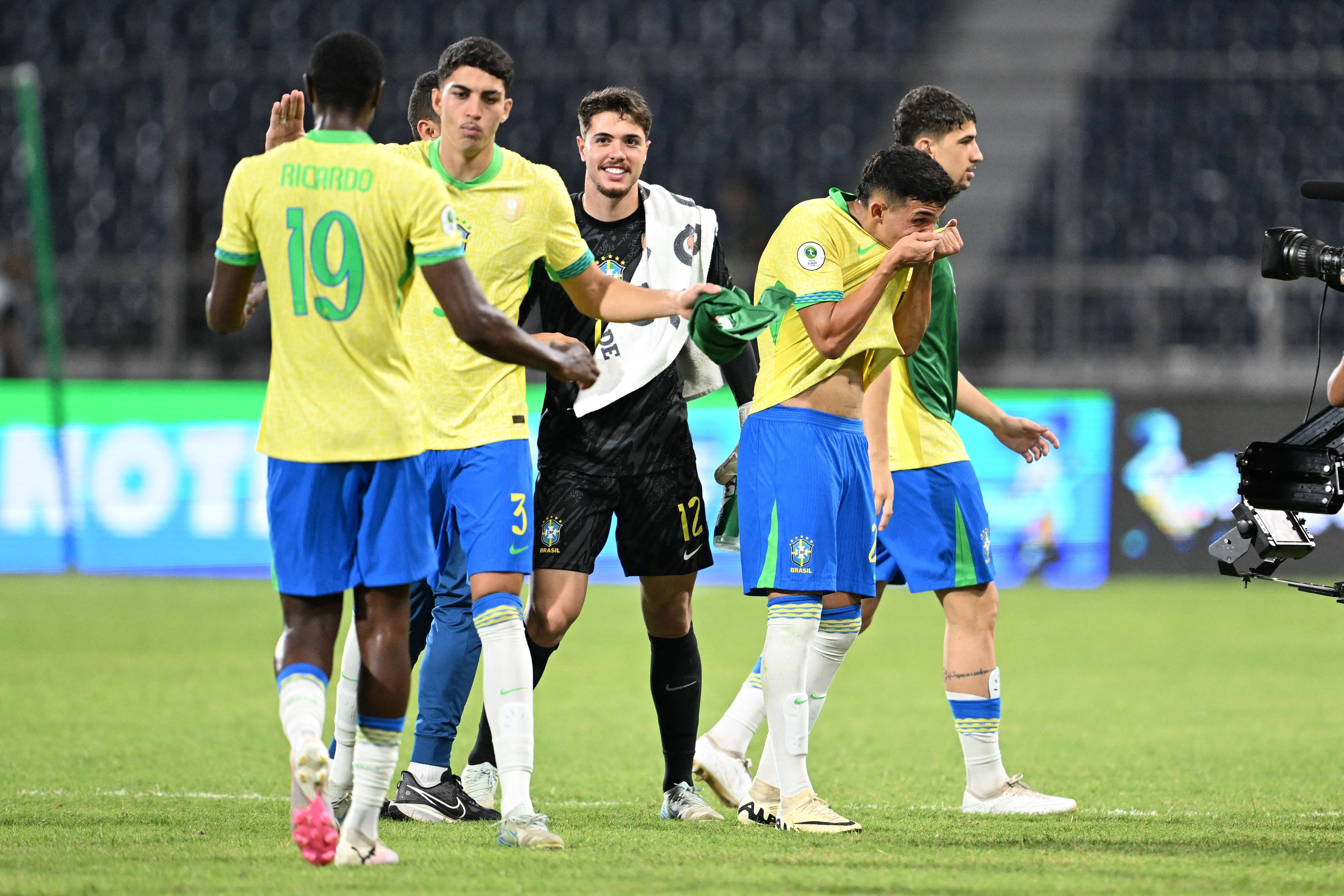 Paraguai vence Argentina, e Brasil conquista título do Sul-Americano Sub-20