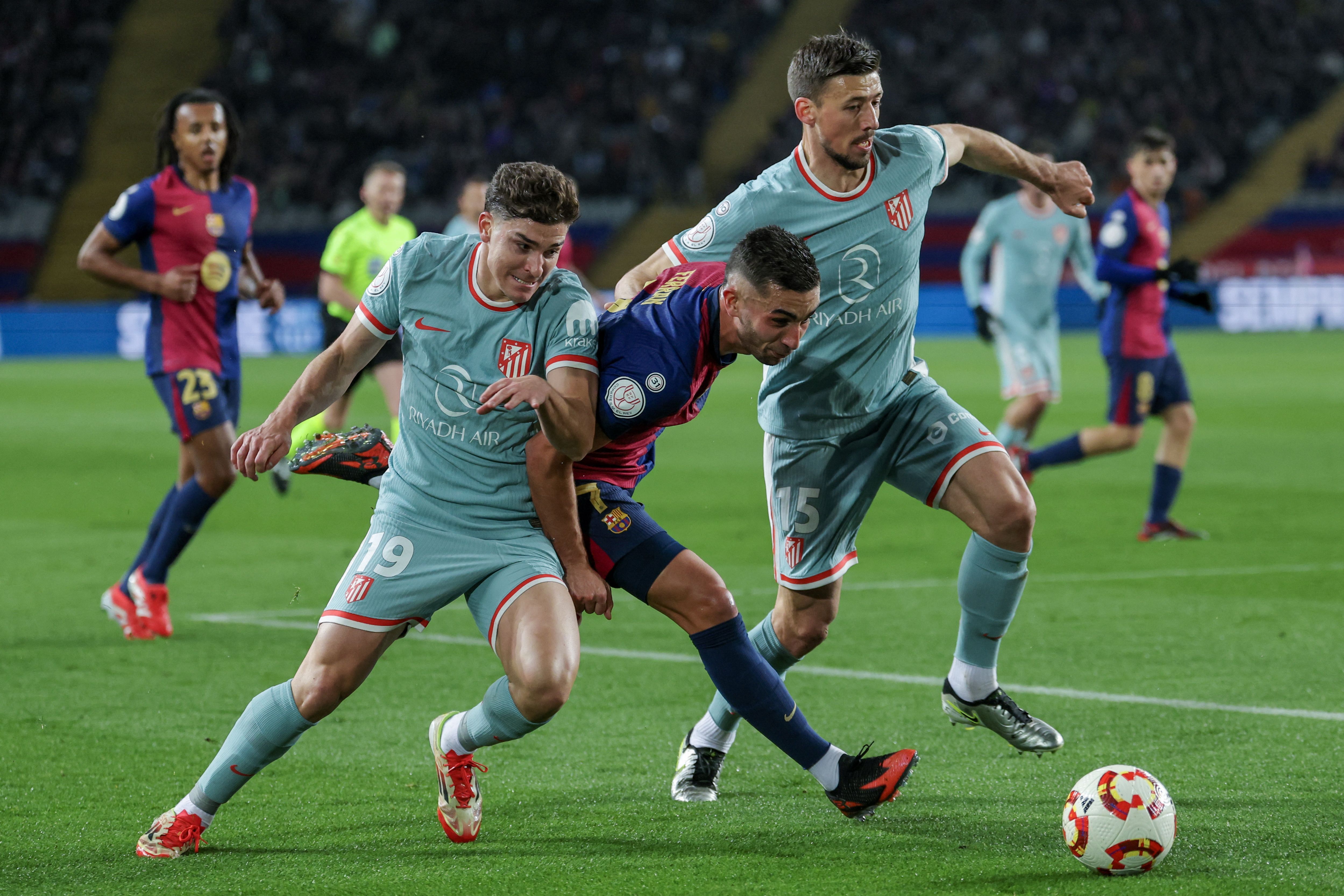 Barcelona cede empate para Atlético de Madrid em jogo de oito gols pela Copa do Rei