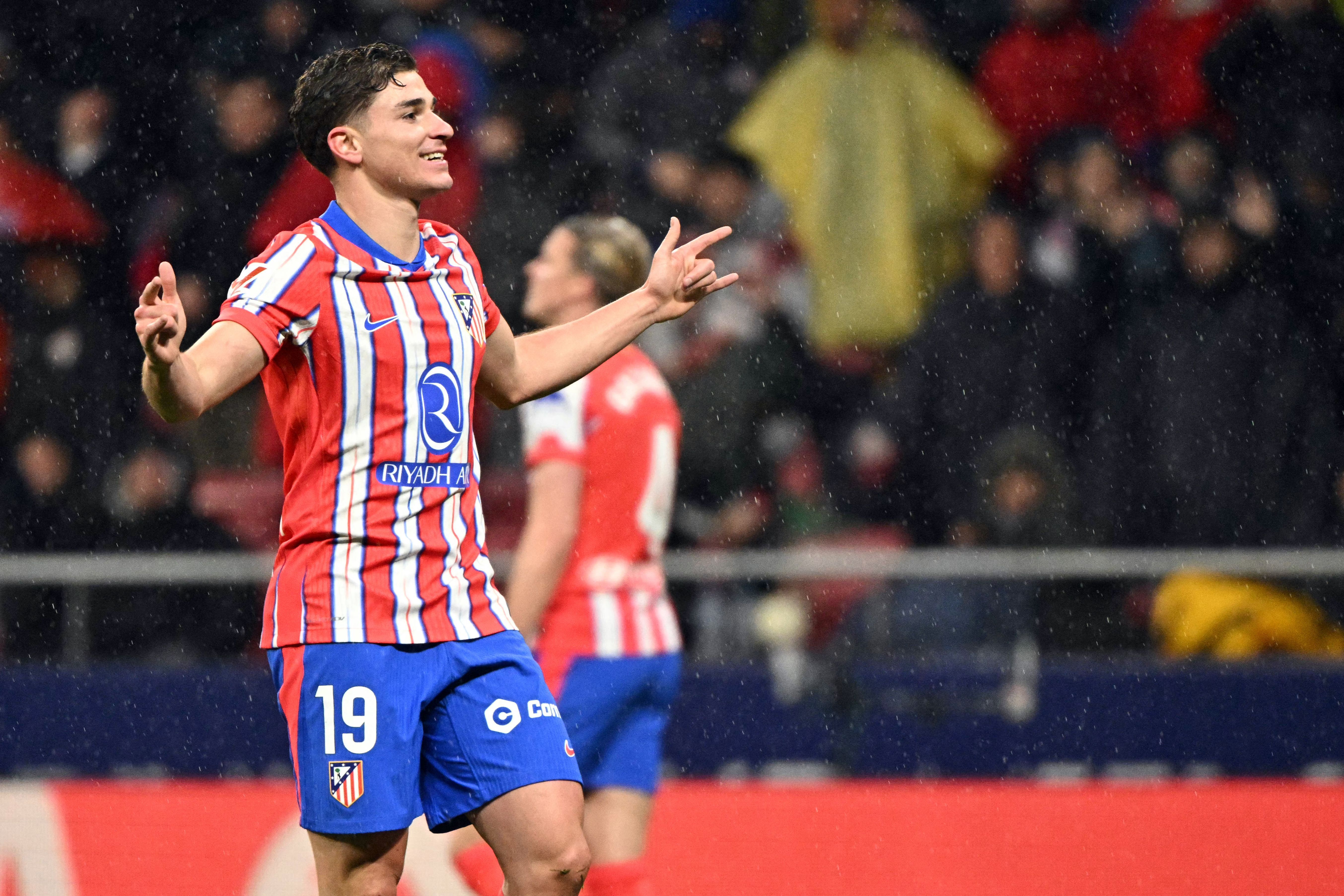 Atlético de Madrid vence Athletic Bilbao e assume a liderança provisória do Espanhol