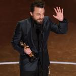 Kieran Culkin garante primeira estatueta dourada do Oscar 2025