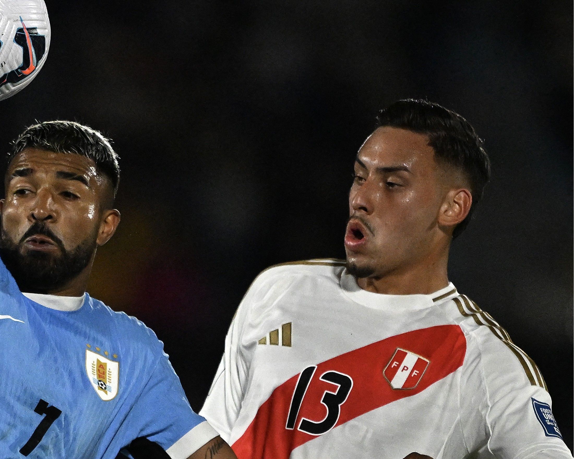 Erick Noriega se machuca em jogo das Eliminatórias e preocupa Grêmio
