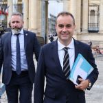 Primeiro-ministro da França propõe taxação de grandes fortunas