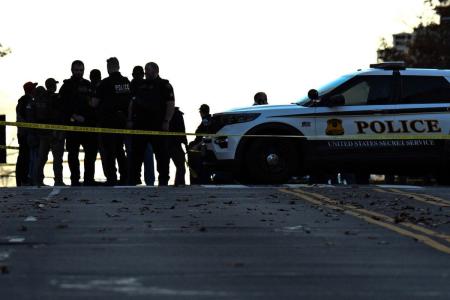 Um suspeito foi detido, informou a polícia de Washington, enquanto helicópteros sobrevoavam a área
