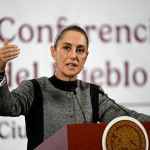 Vídeo: presidente do México interrompe entrevista durante alerta de terremoto