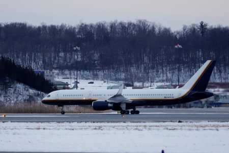 Avião que levou Maduro para os Estados Unidos em Stewart Air National Guard Base em Newburgh, New York