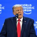 Trump diz que acordo com Otan pela Groenlândia envolve terras raras