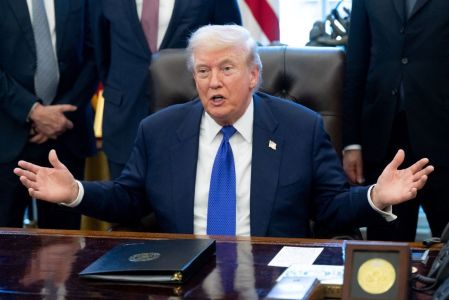 Anúncio acontece em meio à forte pressão do presidente americano, Donald Trump, sobre o Federal Reserve