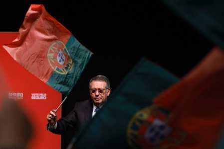 Candidato de centro-esquerda, António José Seguro venceu as eleições em Portugal