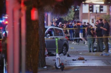Carro desgovernado atingiu mais de 30 pessoas em Los Angeles