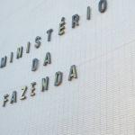 Agência Fitch eleva nota de crédito do Brasil de BB- para BB; entenda impactos