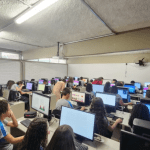 Minas Gerais oficializa currículo de Computação e fortalece educação digital nas escolas