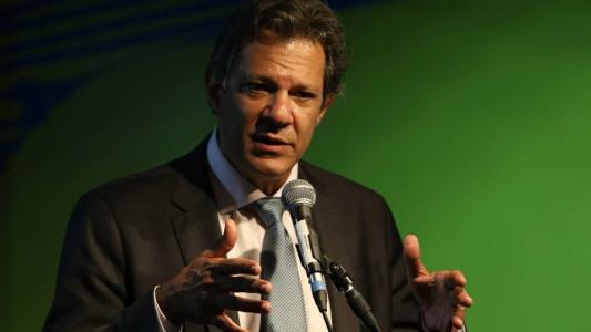 Agência Moody's avaliou plano do ministro Fernando Haddad como 'ambicioso', mas alertou para desafio de implementação