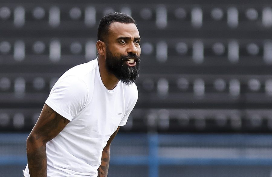 Dyego Coelho elogia António Oliveira, mas vê elenco do Corinthians pouco intenso