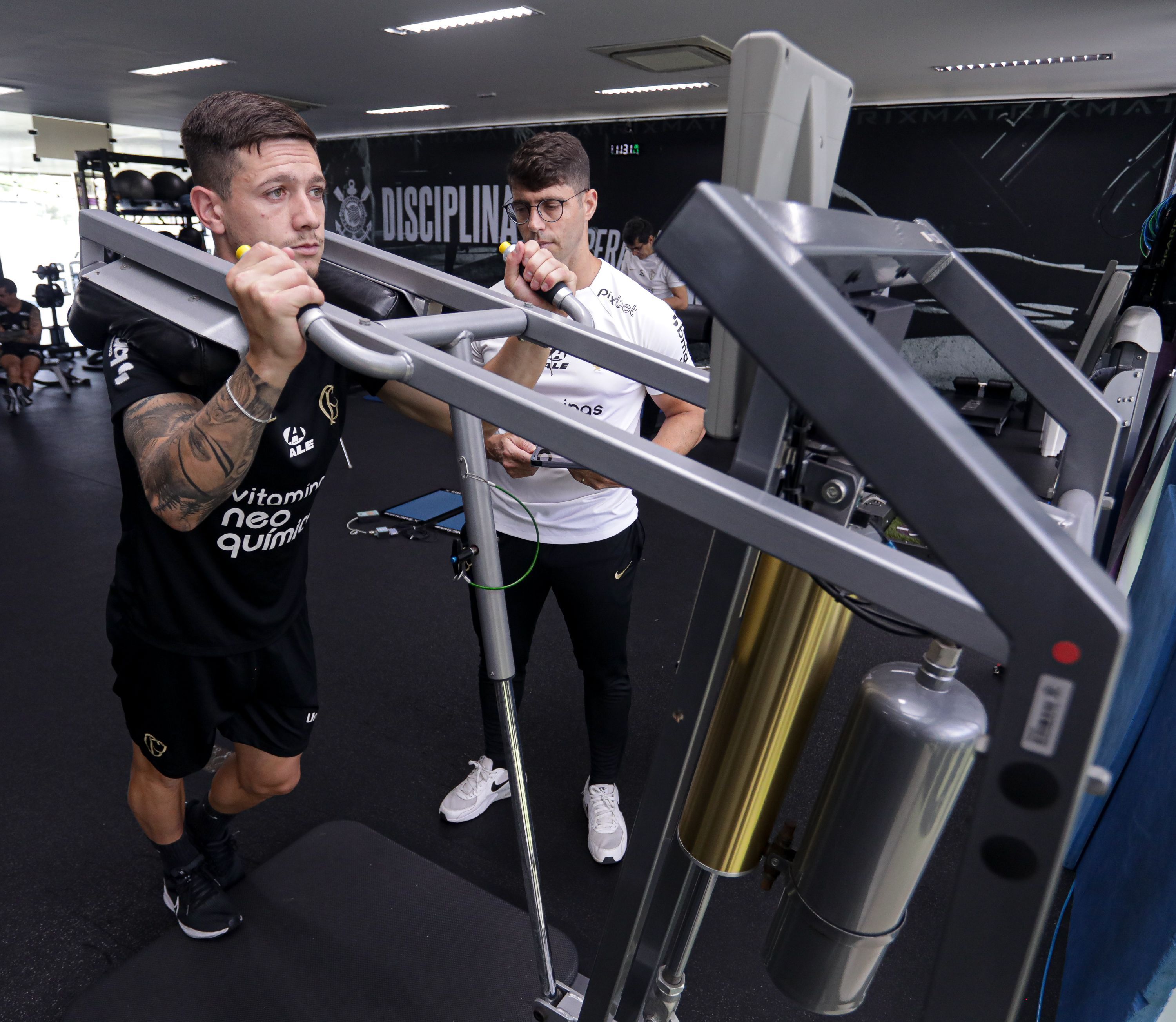 Corinthians terá semana sem folgas e com 11 treinos em seis dias