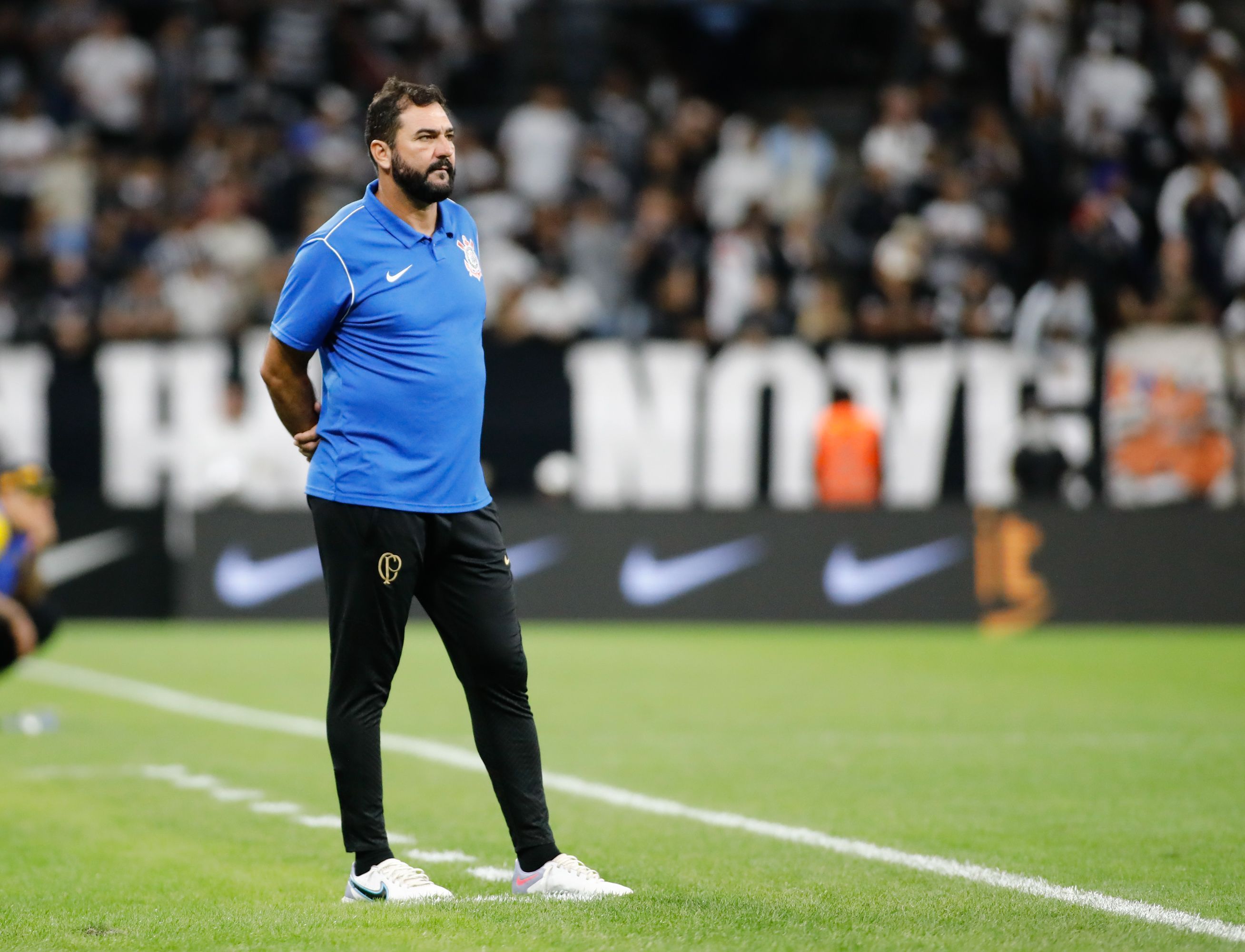 Corinthians mantém Danilo e define novos coordenadores na base