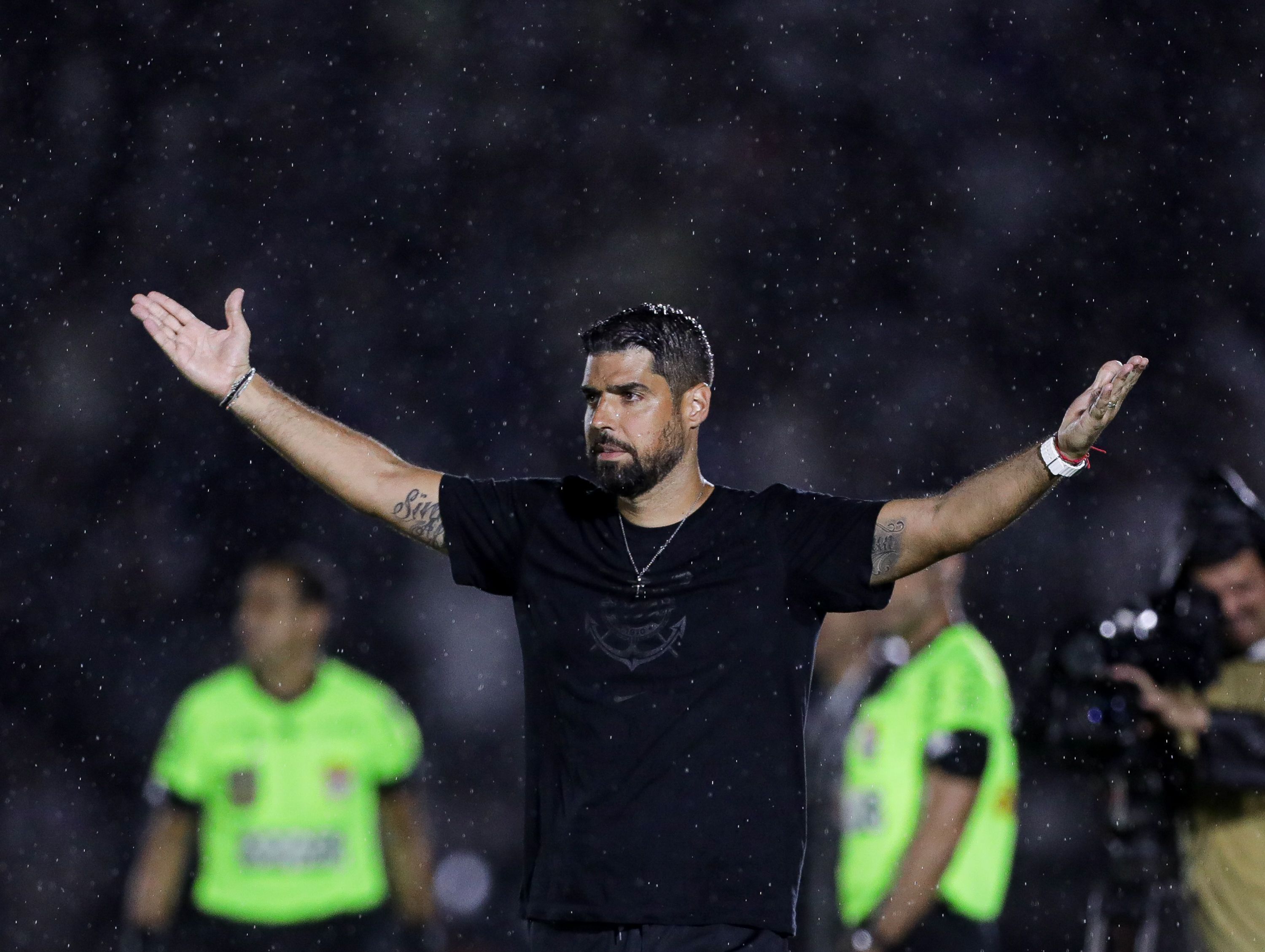 Palmeiras x Corinthians: António Oliveira projeta clássico e comenta relação com Abel