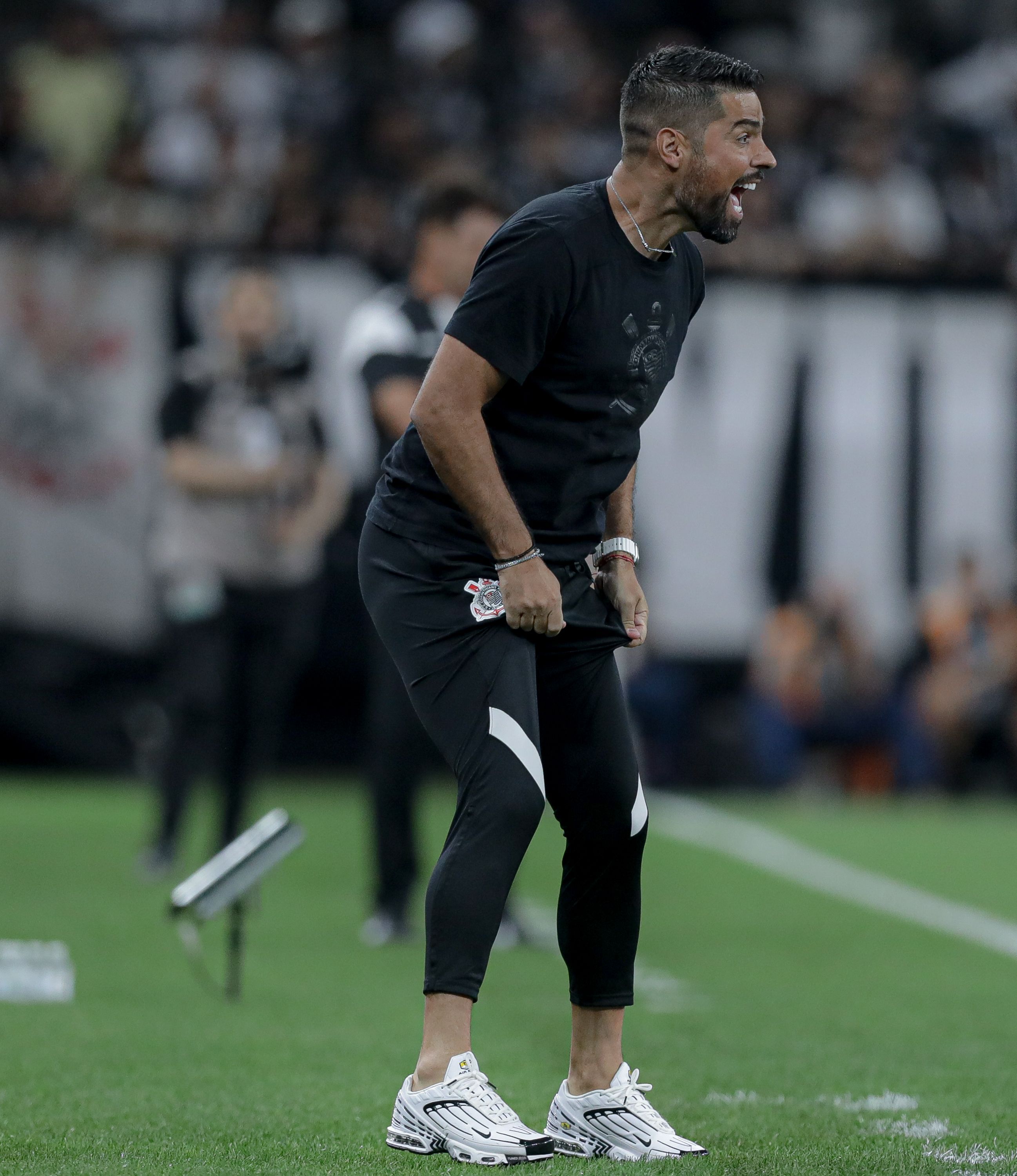 António valoriza entrega do Corinthians e não joga toalha por classificação