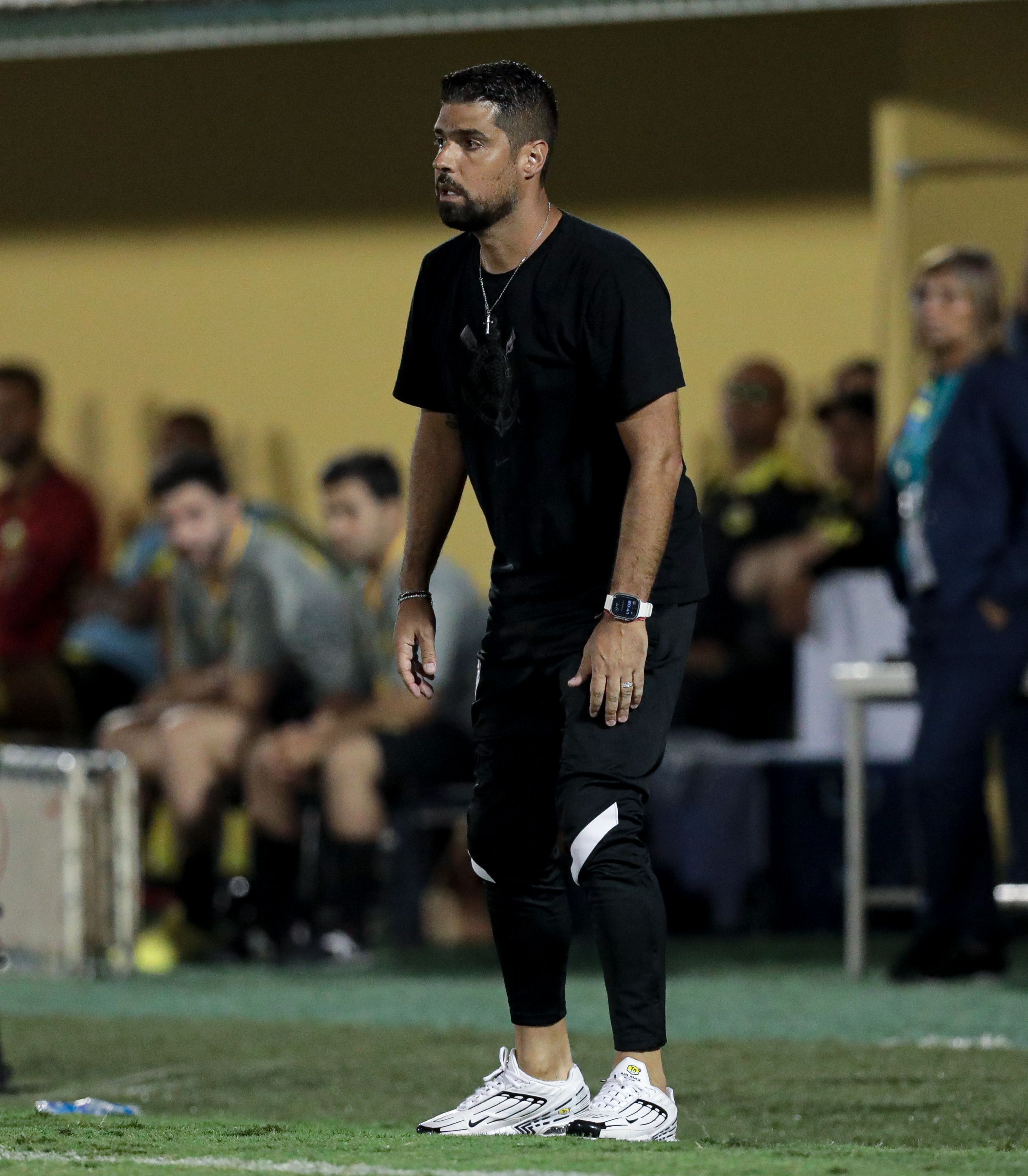 Súmula de São Bernardo x Corinthians explica expulsões de Garro e António Oliveira