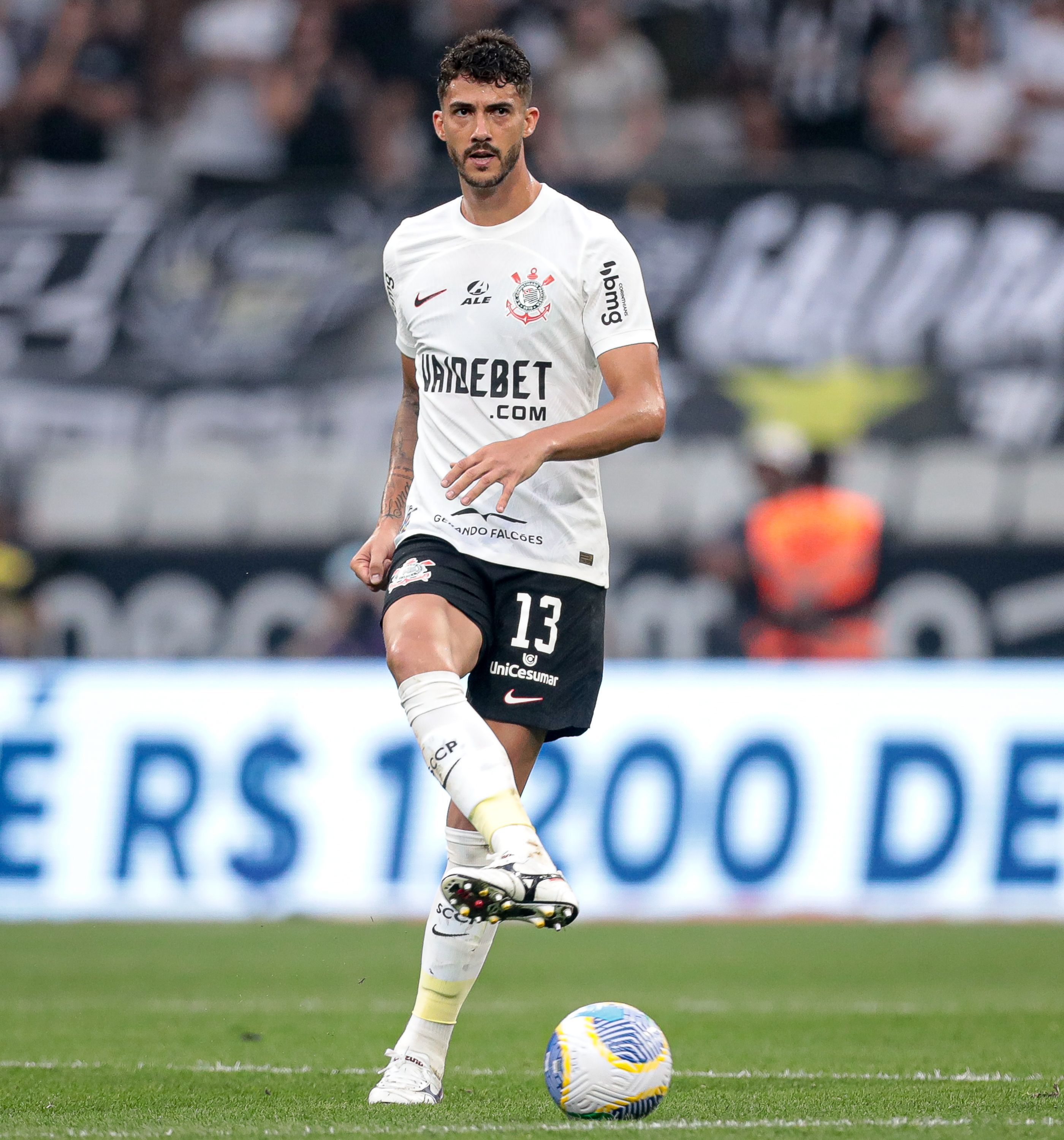 Gustavo Henrique é diagnosticado com dengue e será desfalque no Corinthians