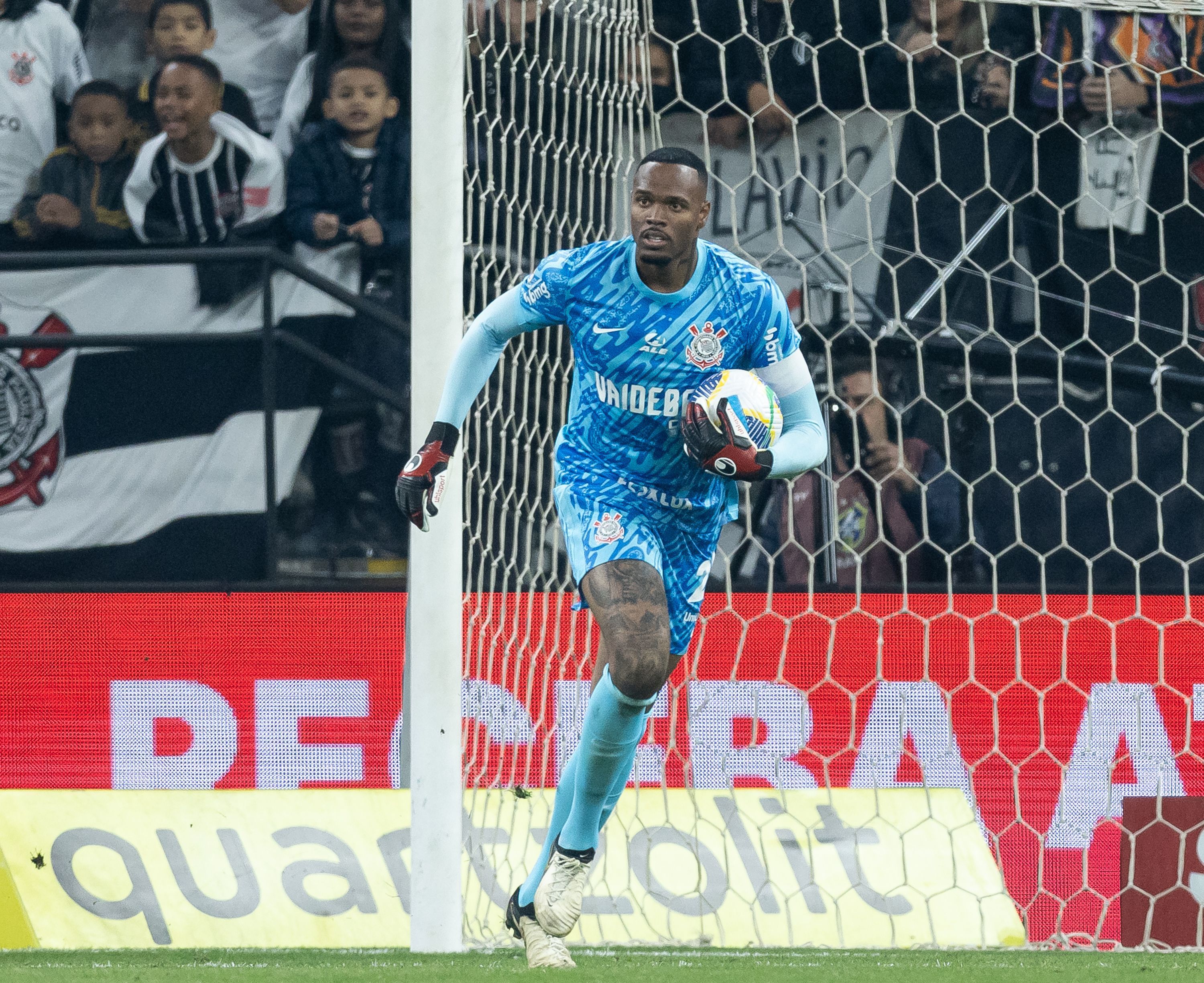 Corinthians perde dois jogadores para duelo com Internacional pelo Brasileirão