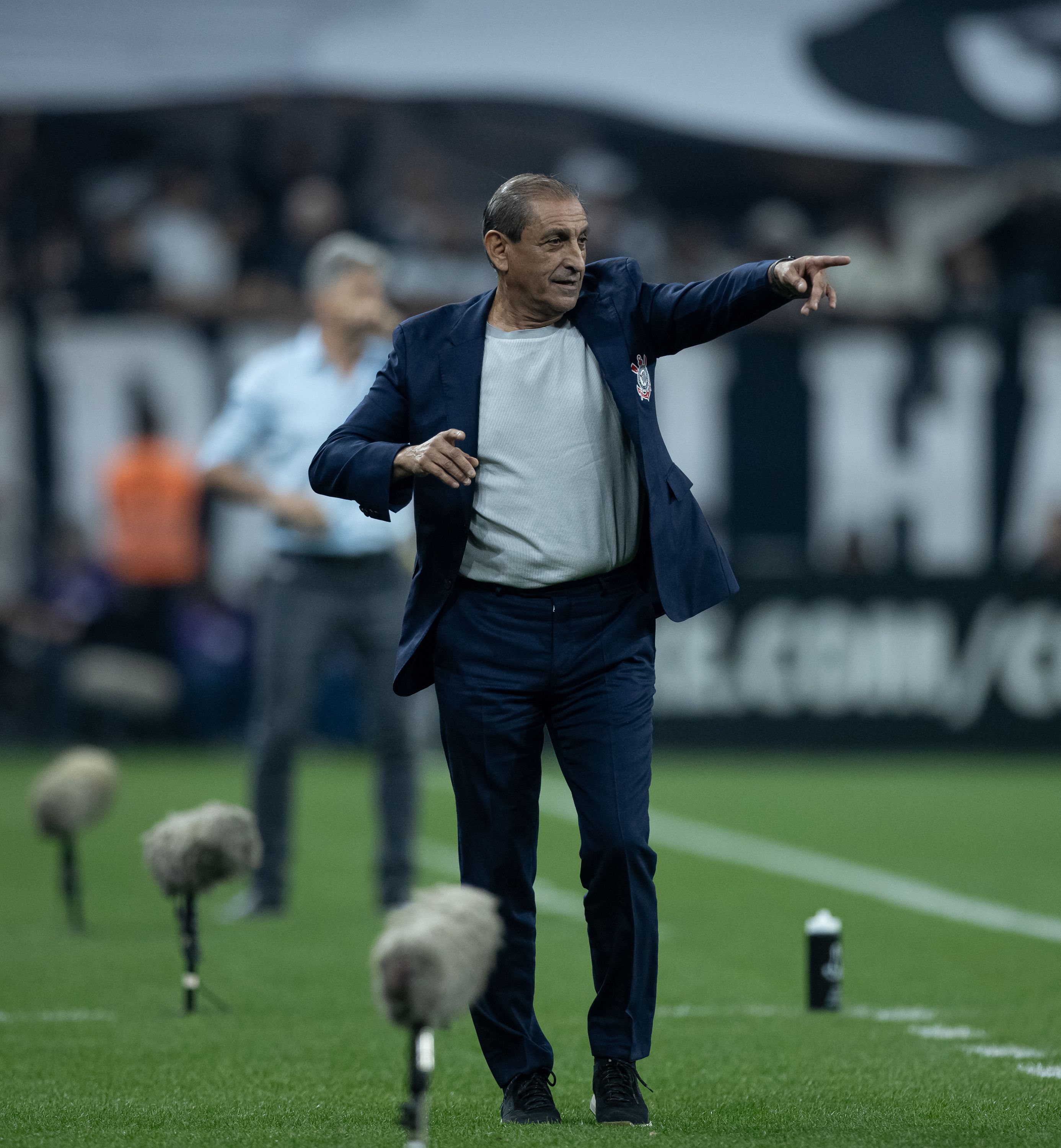 Com Ramón Díaz, Corinthians lidera em números defensivos no Brasileirão