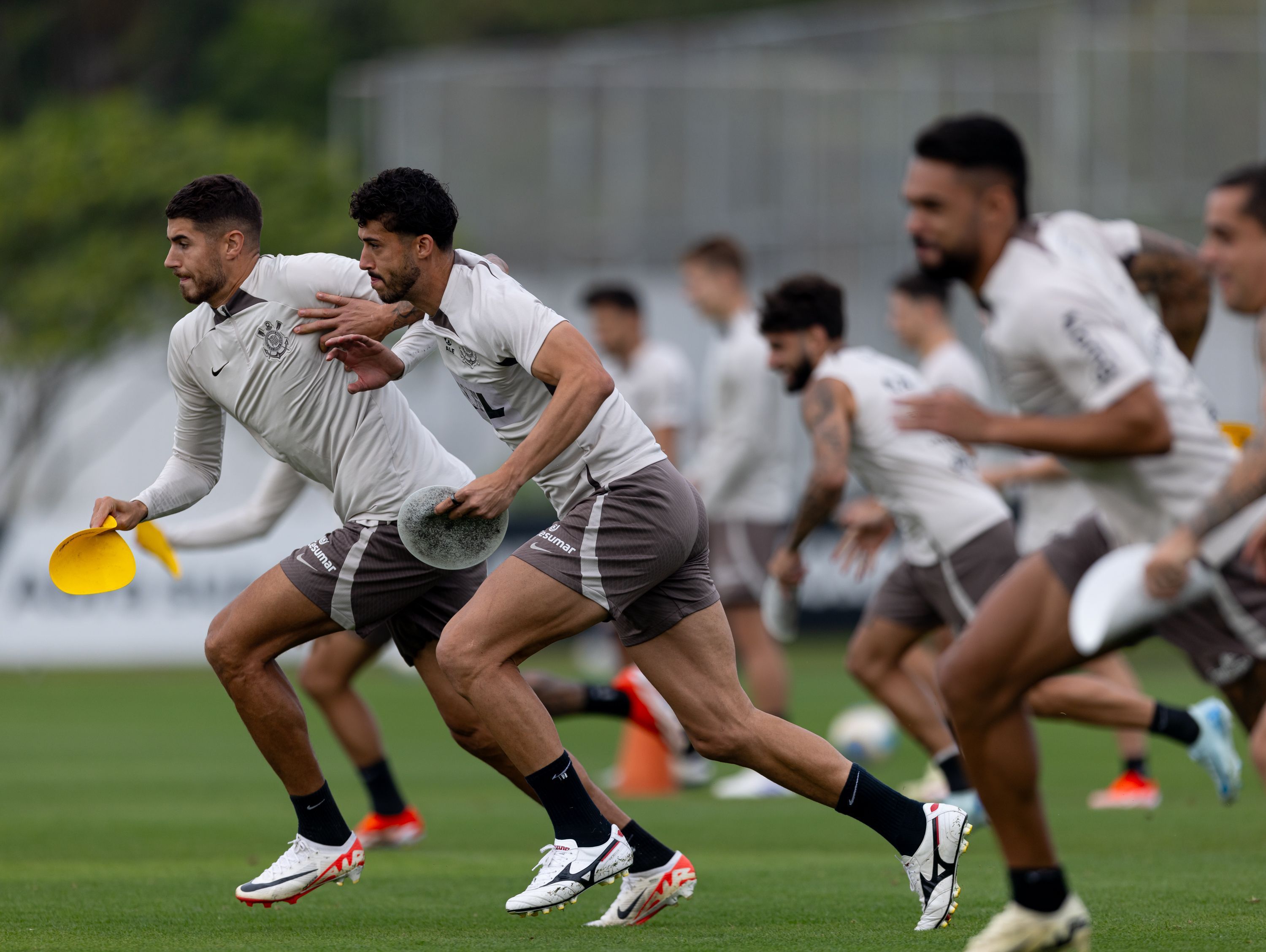 Escalação do Corinthians: Ramón ensaia quatro trocas para encarar o Fortaleza