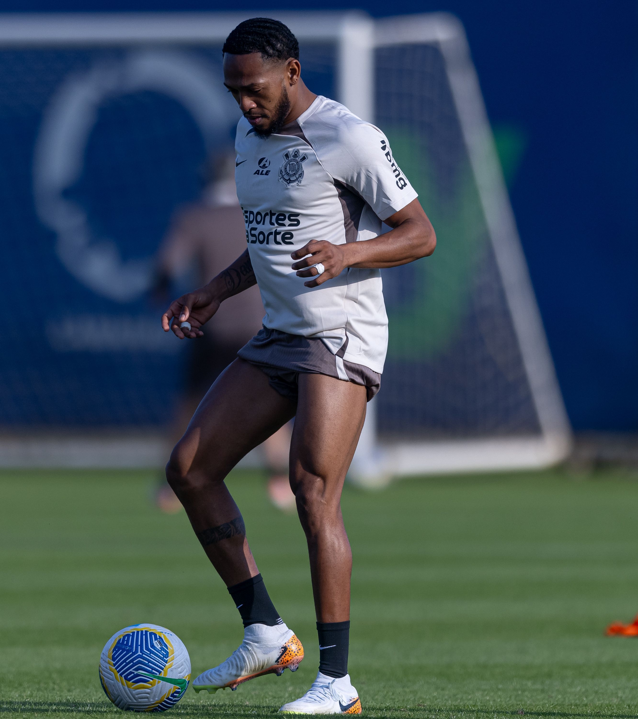 Escalação do Corinthians: Timão deve ter Martínez e ataque mudado contra o Juventude
