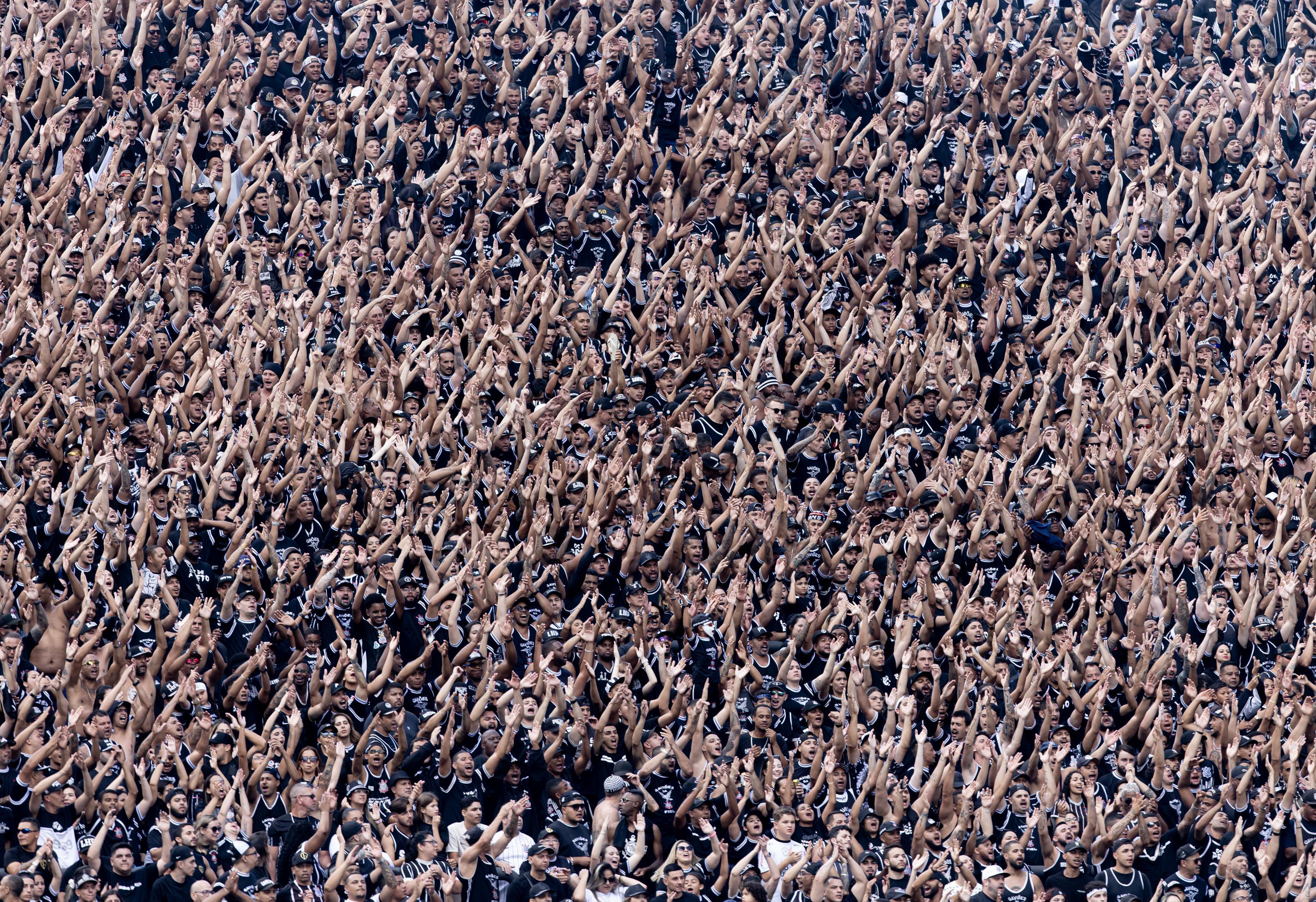 Torcida do Corinthians esgota ingressos para jogo contra o Mirassol