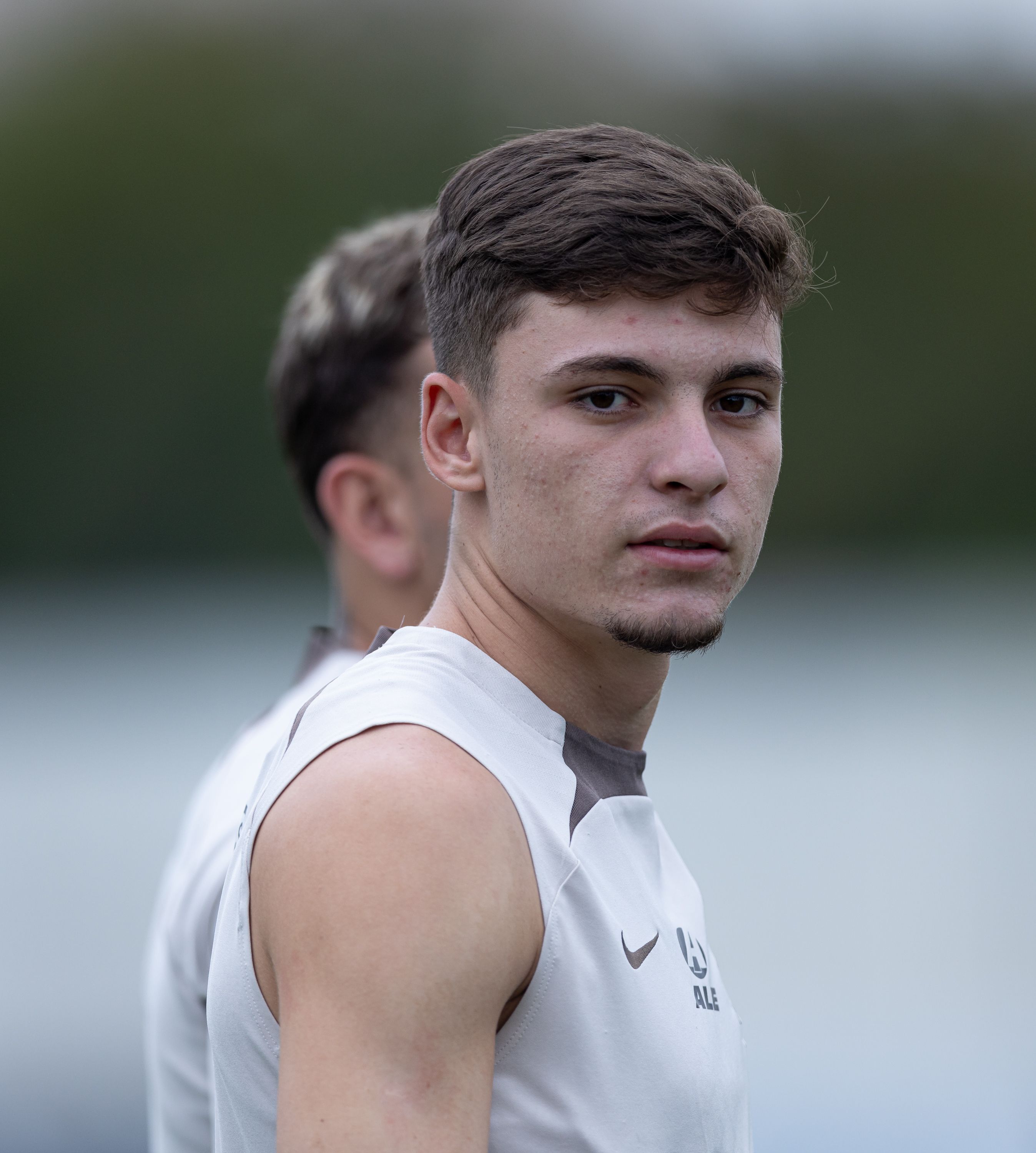 Corinthians encaminha renovação de contrato de Breno Bidon