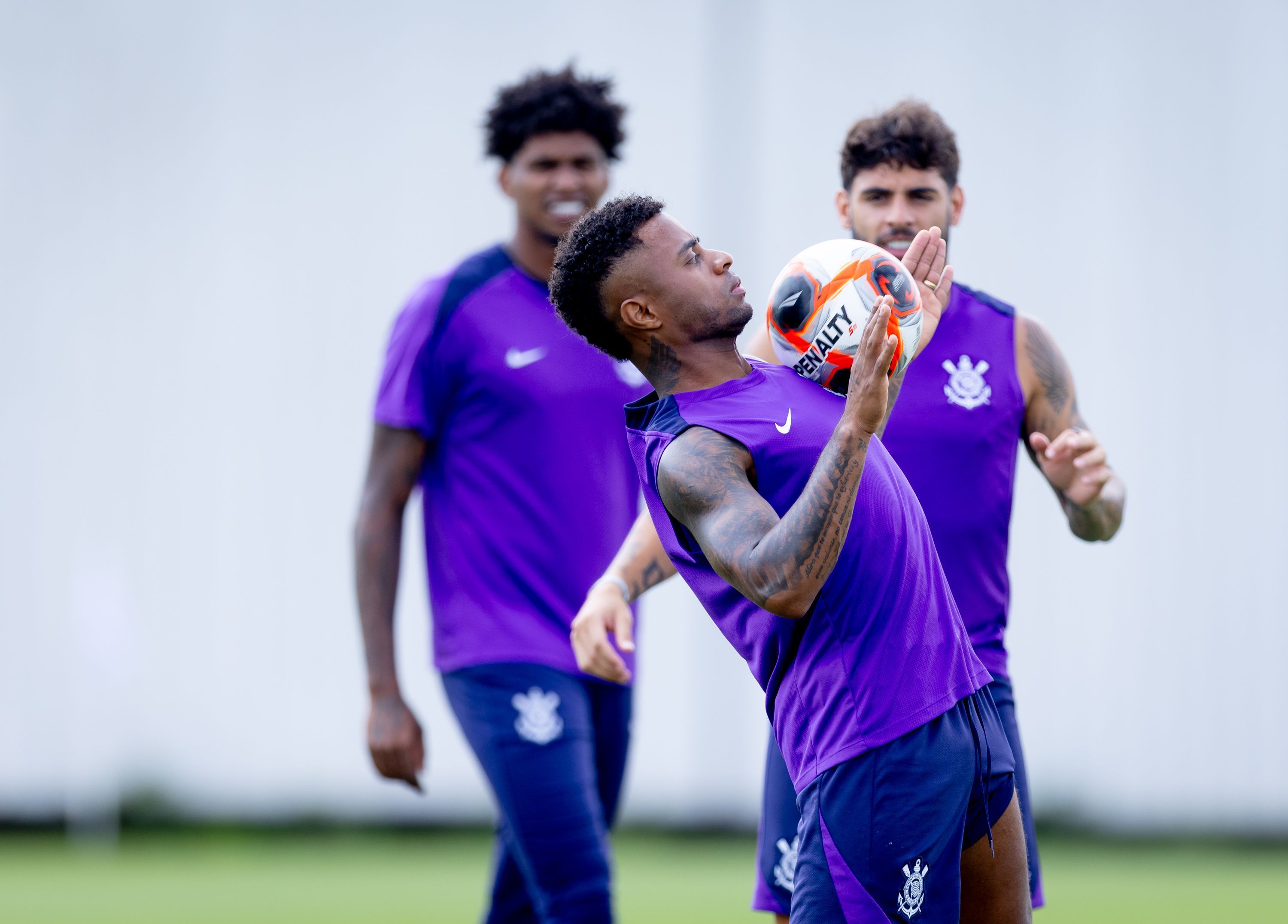 Ramón Díaz faz testes visando estreia do Corinthians no Paulistão