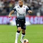 Recuperado de lesão, Maycon ganha novo status no Corinthians