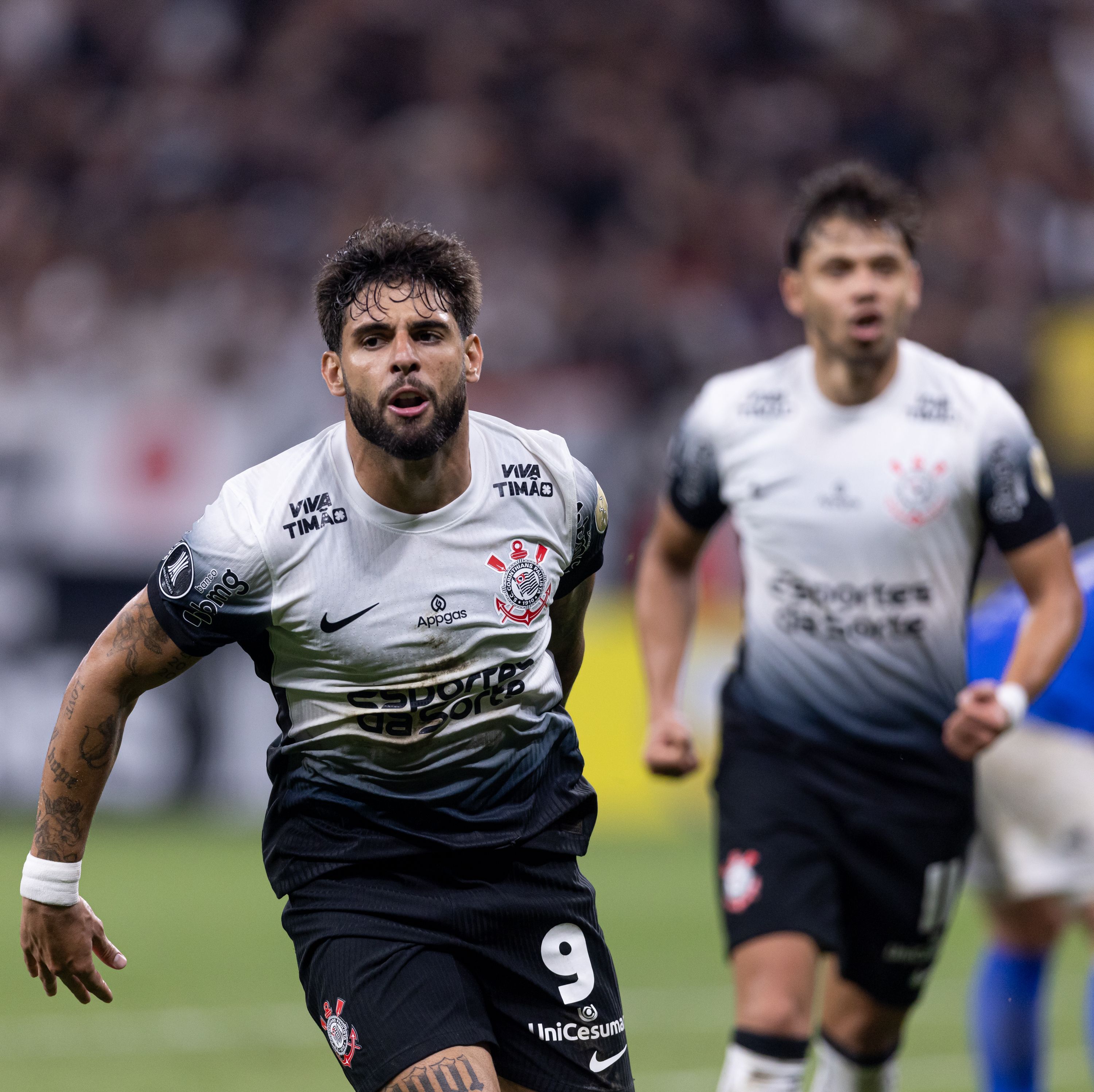 Veja datas e horários dos jogos do Corinthians contra o Barcelona-EQU pela Libertadores