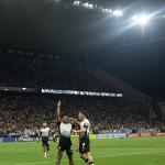 Bidu admite conversas para renovar com o Corinthians, mas faz ponderação