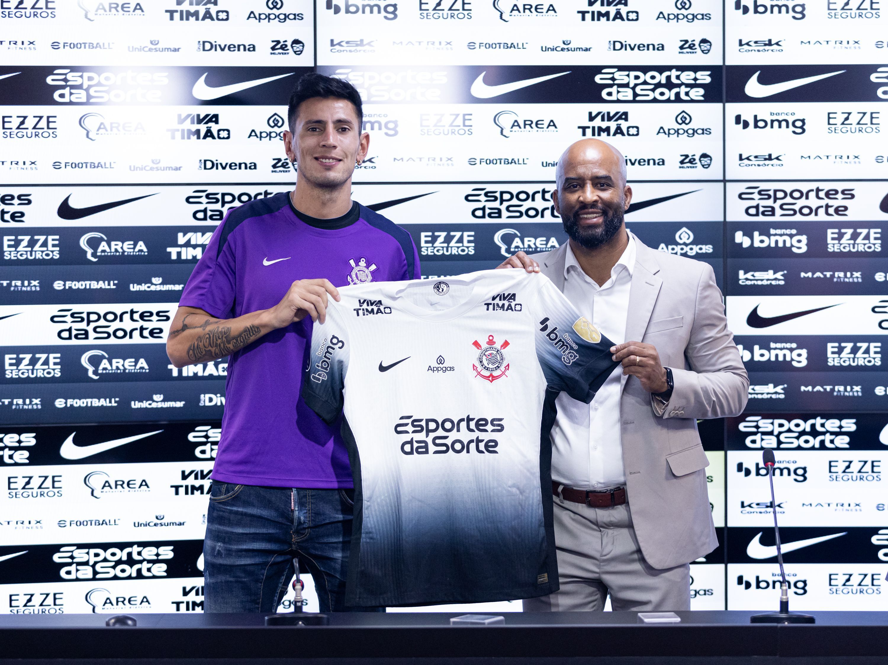 Angileri aposta em versatilidade para ter sucesso no Corinthians; entenda