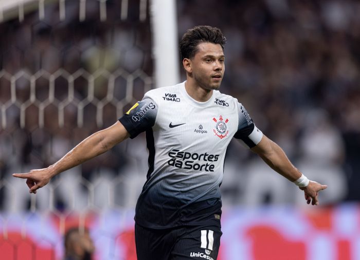 Romero se tornou o maior artilheiro do século XXI com a camisa do Corinthians