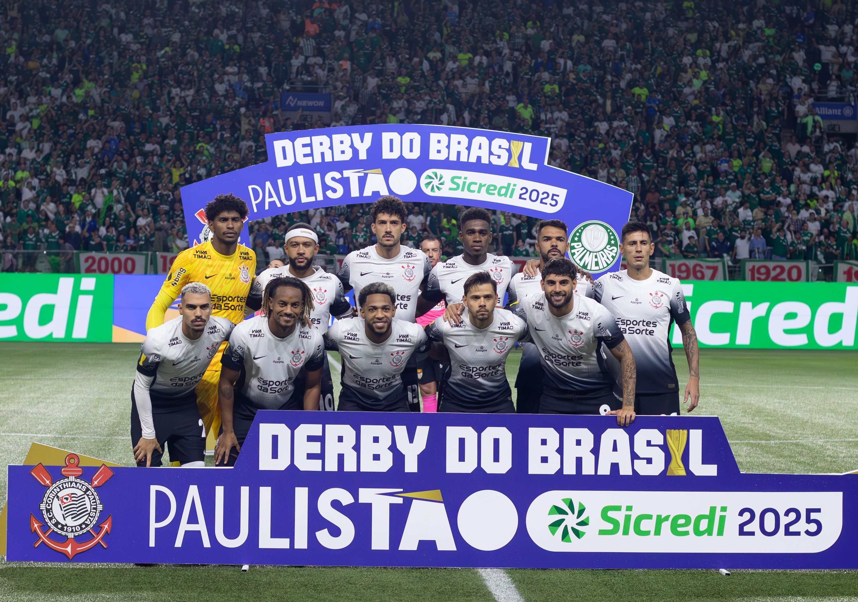 Volante do Corinthians sente sobrecarga contra o Palmeiras e vira preocupação
