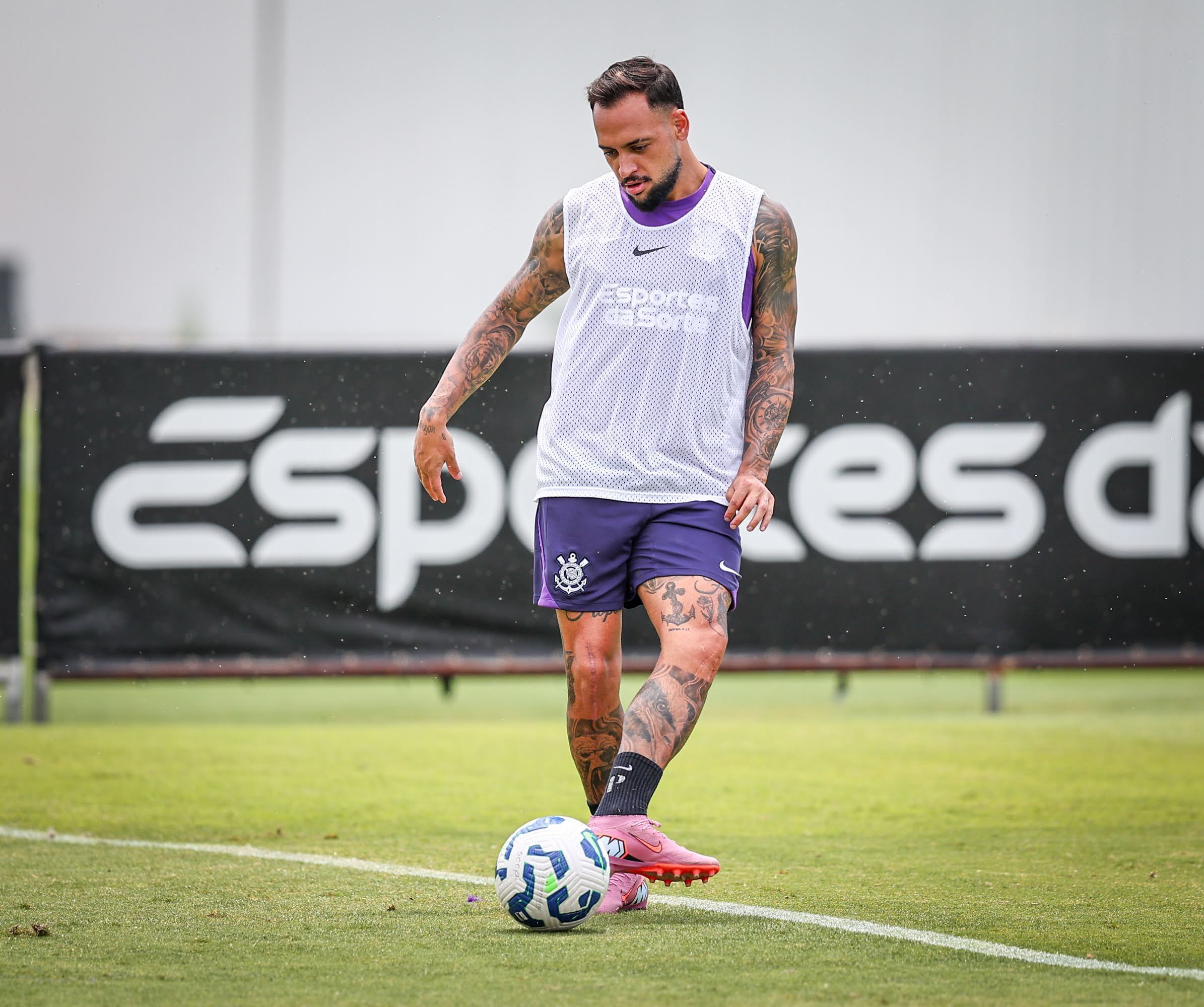 Atlético anuncia acerto com Maycon, multicampeão pelo Corinthians