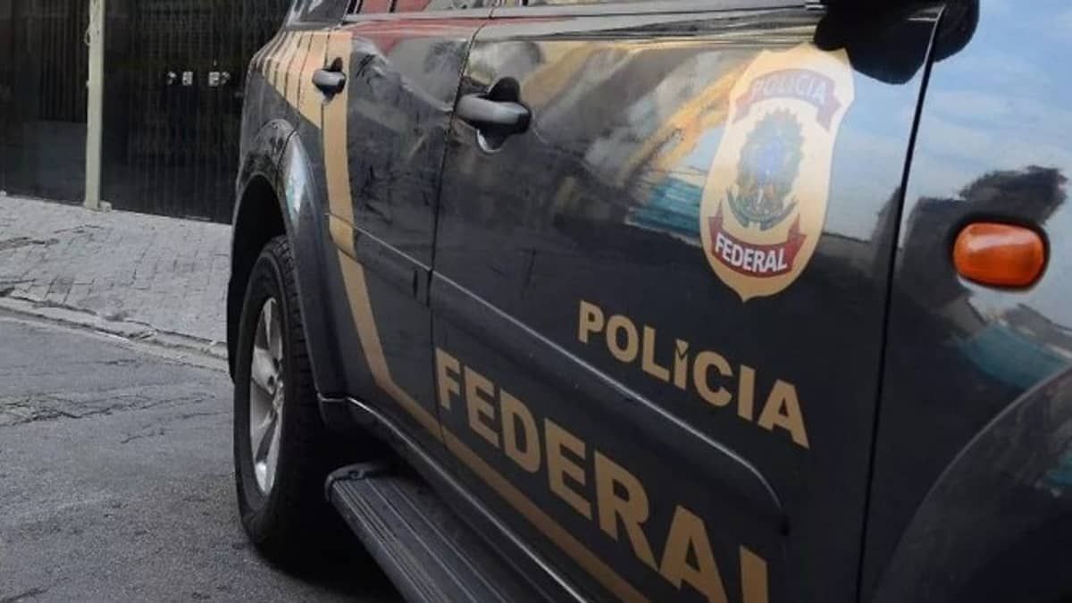 Desembargador federal e o filho advogado são alvo de operação da PF  