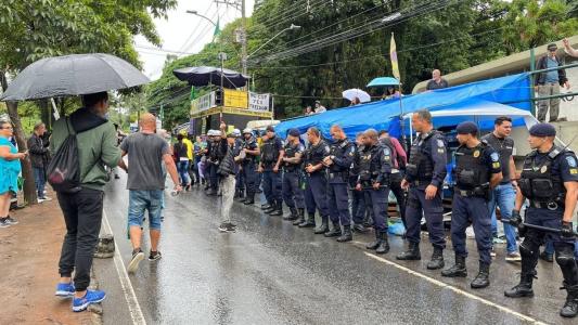 Agentes fazem ação na manhã desta sexta (6)