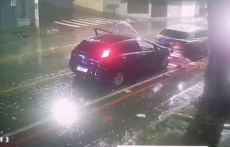 Homem é assassinado sem ter chance de reagir ou correr